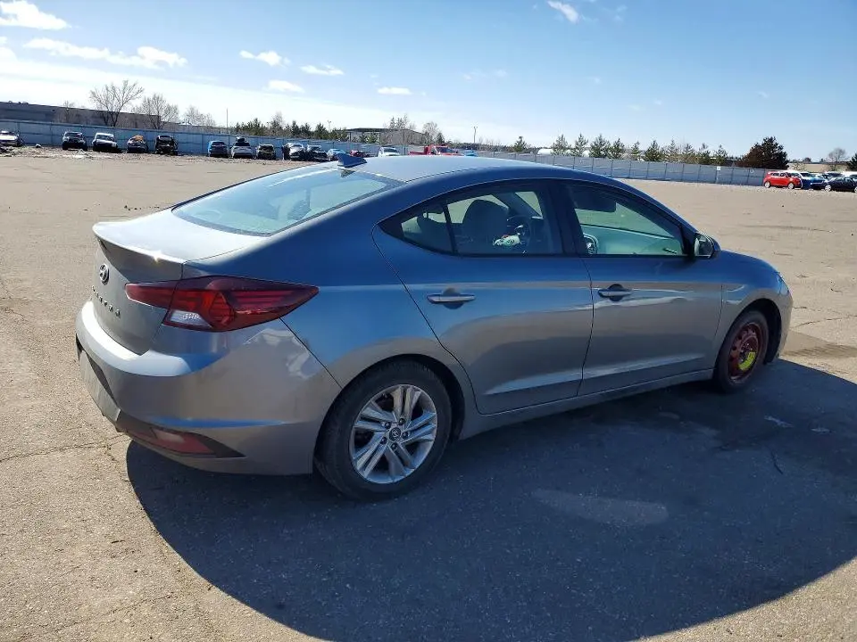 2019 HYUNDAI ELANTRA SEL  
