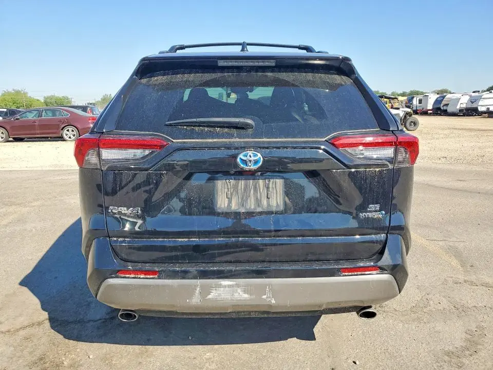 2023 TOYOTA RAV4 SE  