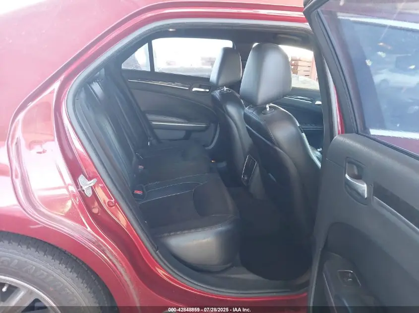 2011 CHRYSLER 300 LIMITED