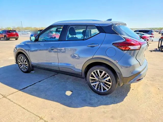 2024 NISSAN KICKS SV  