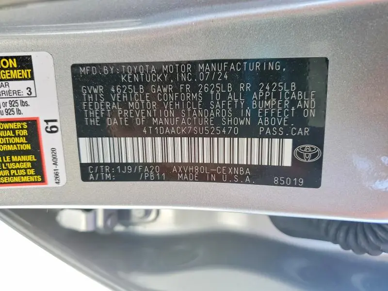 2025 TOYOTA CAMRY LE  