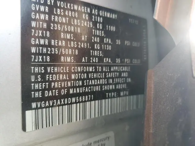 2013 VOLKSWAGEN TIGUAN S  