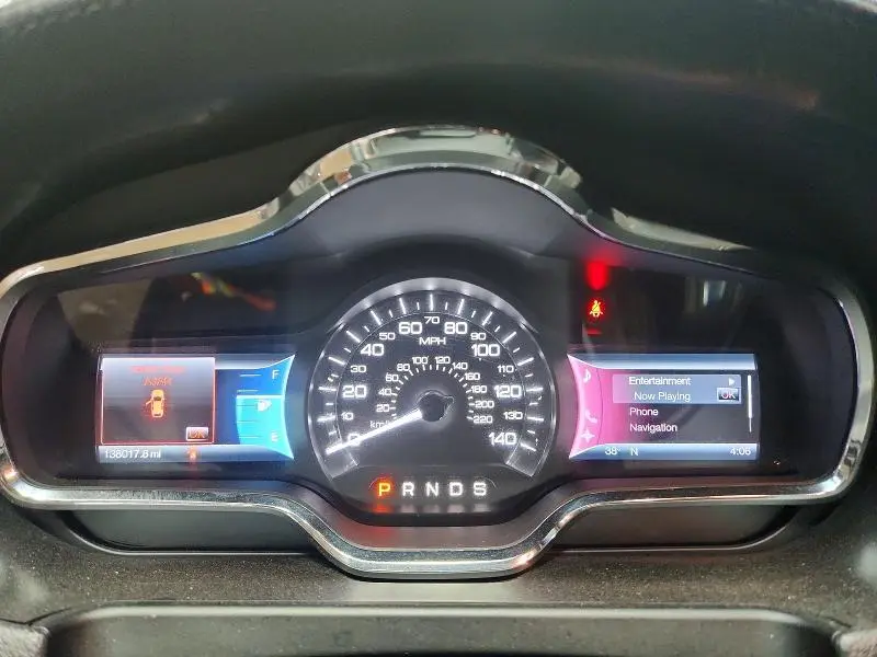 2013 LINCOLN MKT   