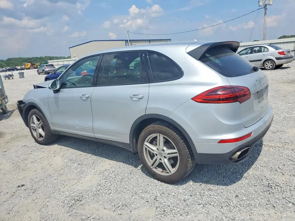 2016 PORSCHE CAYENNE   