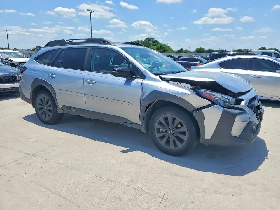 2023 SUBARU OUTBACK ONYX EDITION  
