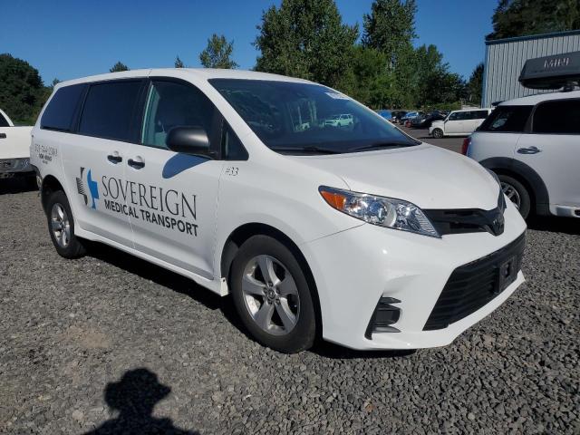 2019 TOYOTA SIENNA 