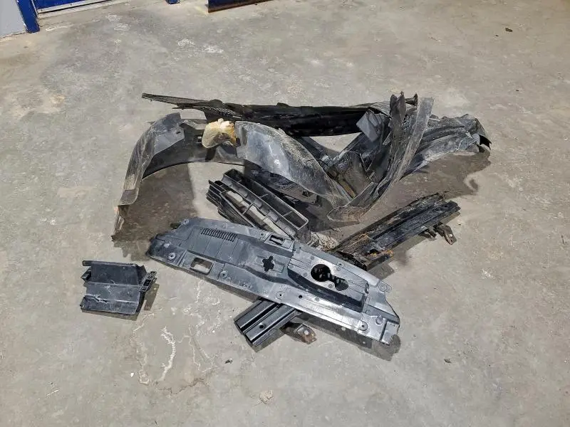 2020 MITSUBISHI OUTLANDER ES  