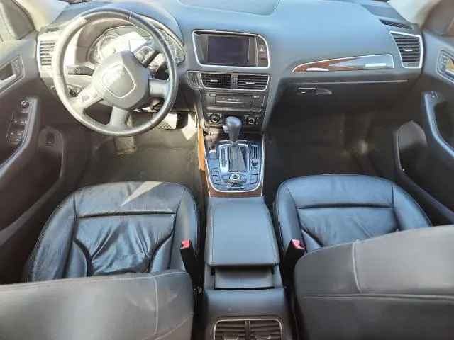 2010 AUDI Q5 PREMIUM PLUS  