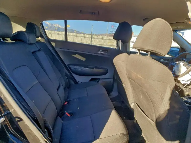 2021 KIA SPORTAGE LX  