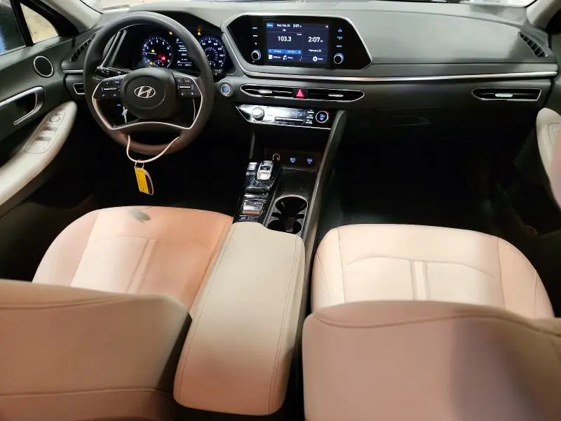 2022 HYUNDAI SONATA SEL  