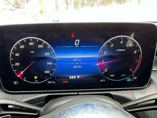 2023 MERCEDES-BENZ C 300  