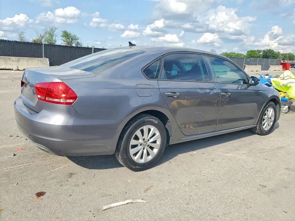 2014 VOLKSWAGEN PASSAT S  
