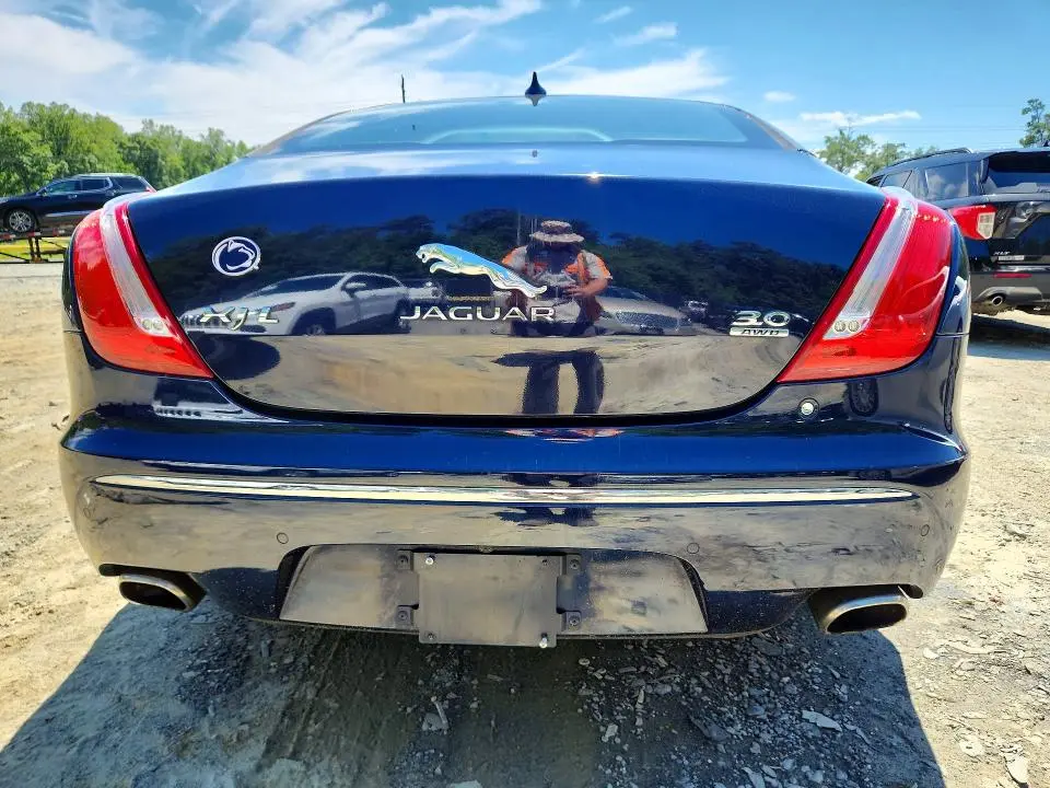 2014 JAGUAR XJL PORTFOLIO  