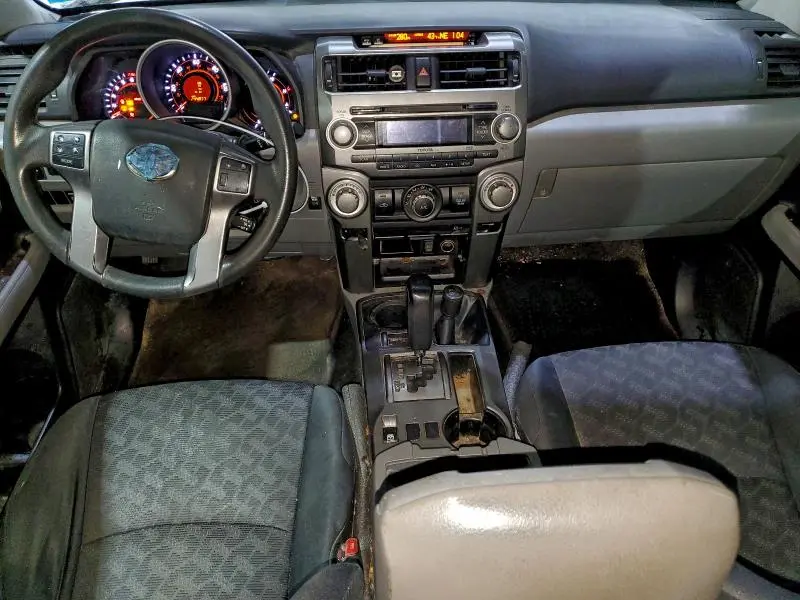 2011 TOYOTA 4RUNNER SR5  