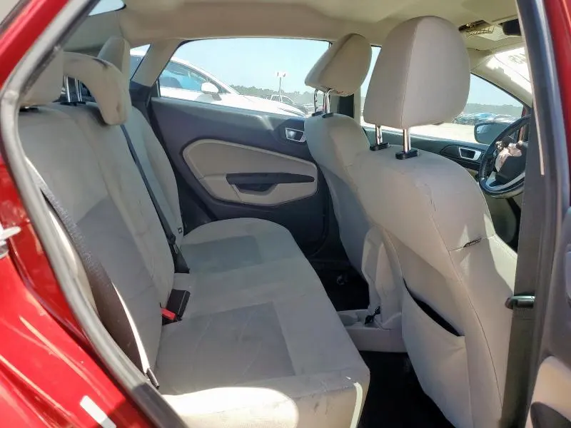 2014 FORD FIESTA SE  