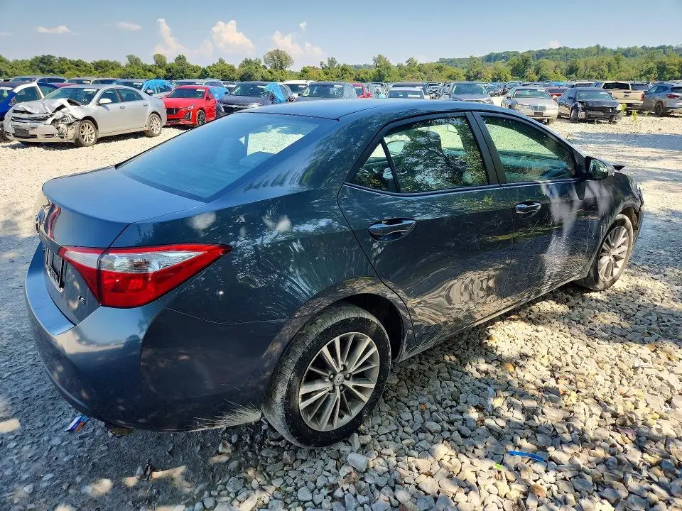 2015 TOYOTA COROLLA LE PLUS  