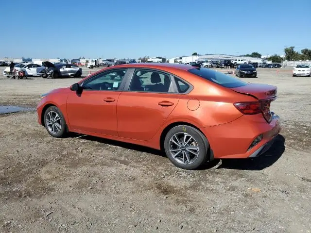 2022 KIA FORTE FE  
