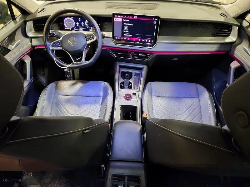 2026 VOLKSWAGEN TIGUAN SE  