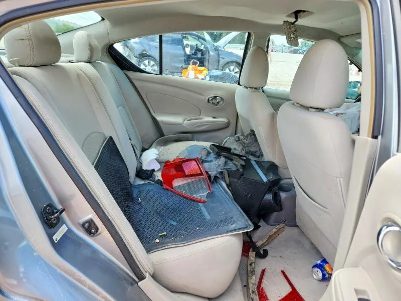 2014 NISSAN VERSA   