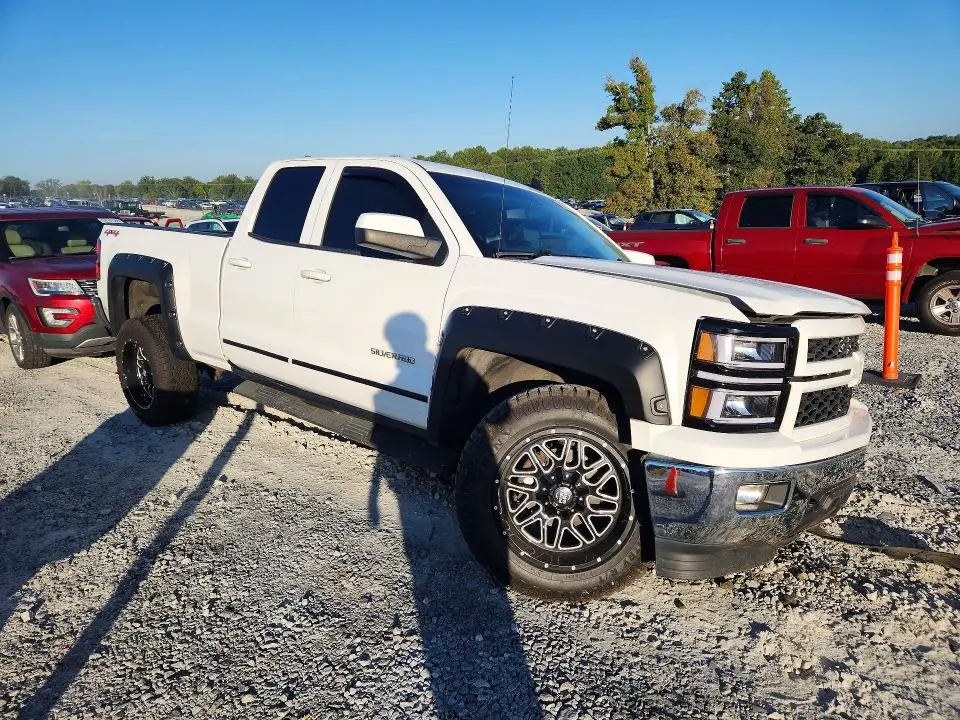 2015 CHEVROLET SILVERADO K1500 LT  