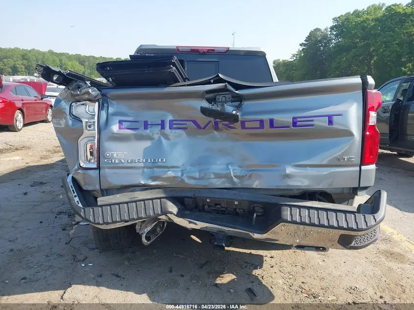 2024 CHEVROLET SILVERADO 1500 4WD  SHORT BED LTZ