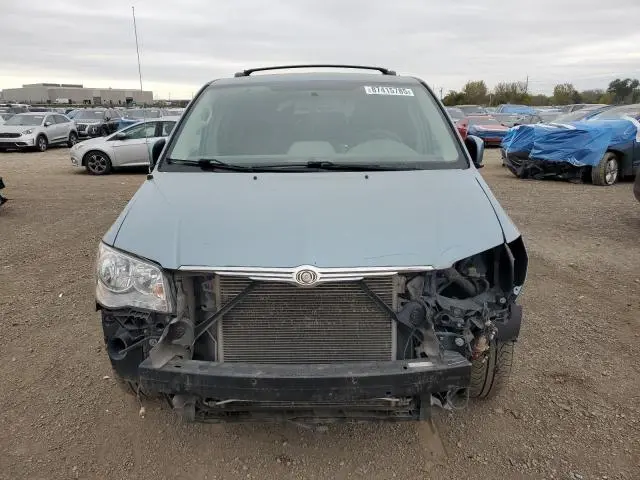 2010 CHRYSLER TOWN & COUNTRY TOURING  