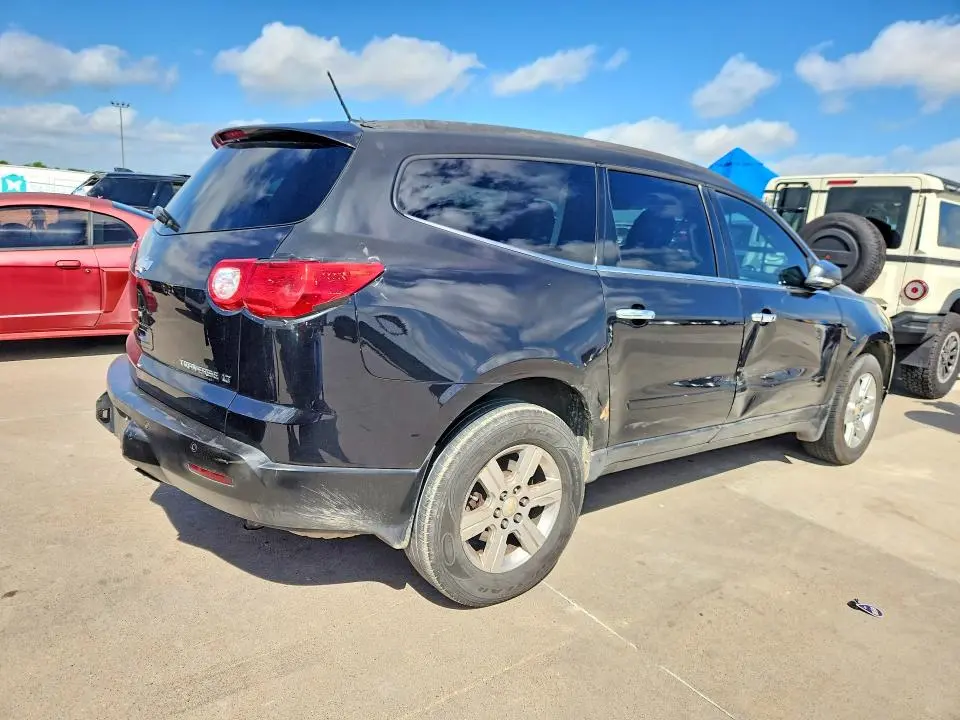 2012 CHEVROLET TRAVERSE LT  