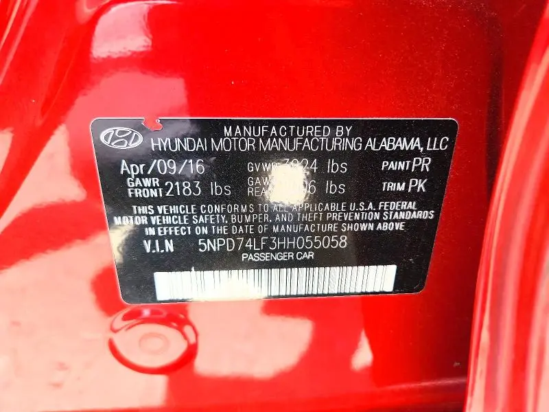 2017 HYUNDAI ELANTRA SE  