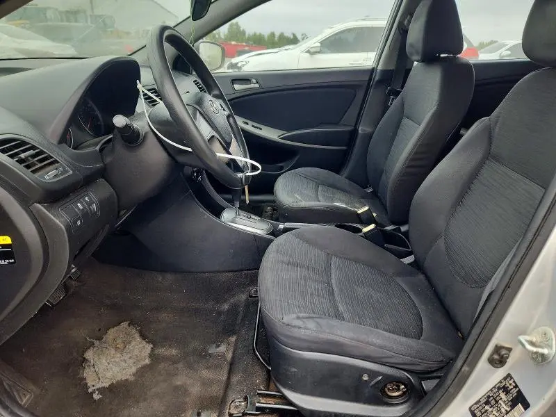 2015 HYUNDAI ACCENT GS  