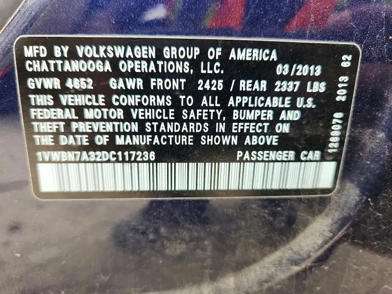 2013 VOLKSWAGEN PASSAT SE  