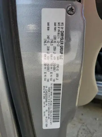 2014 DODGE GRAND CARAVAN SE  