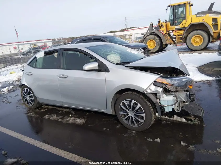 2017 TOYOTA COROLLA LE