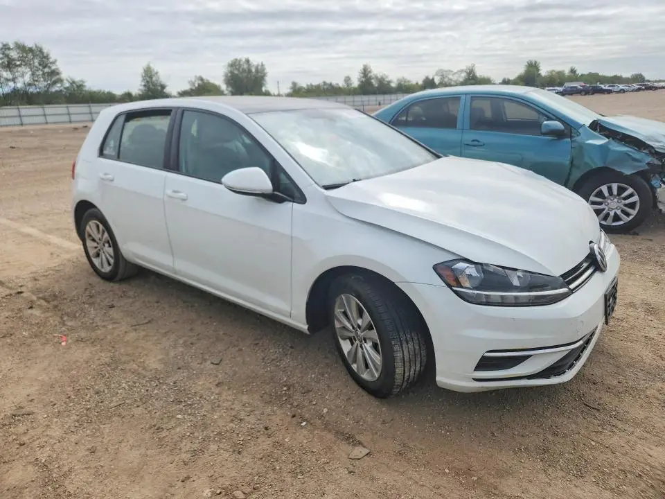 2021 VOLKSWAGEN GOLF   