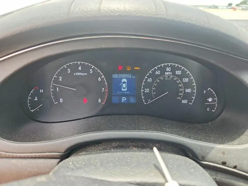 2011 HYUNDAI GENESIS 3.8L  