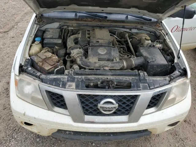 2017 NISSAN FRONTIER SV  