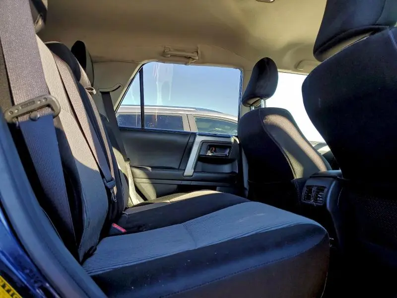 2019 TOYOTA 4RUNNER SR5  