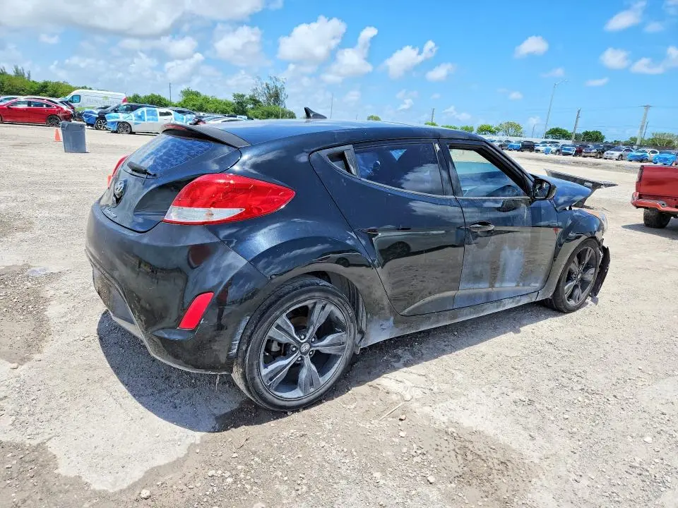 2017 HYUNDAI VELOSTER VALUE EDITION  