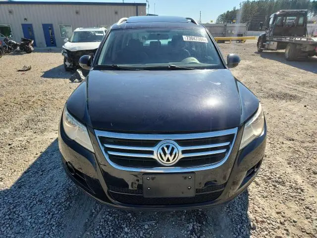 2010 VOLKSWAGEN TIGUAN S  