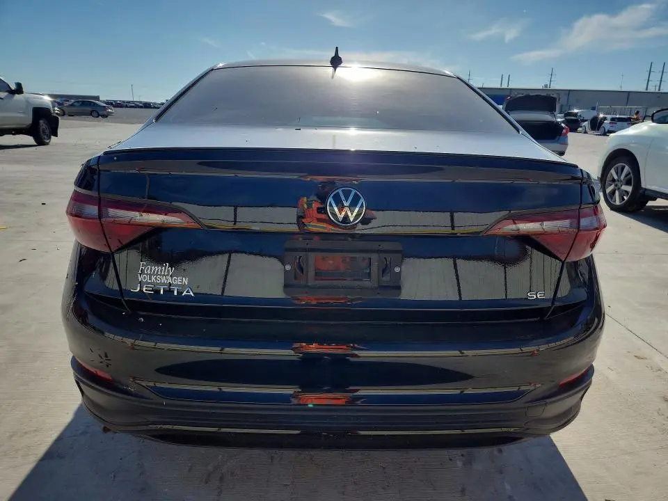 2024 VOLKSWAGEN JETTA SE  