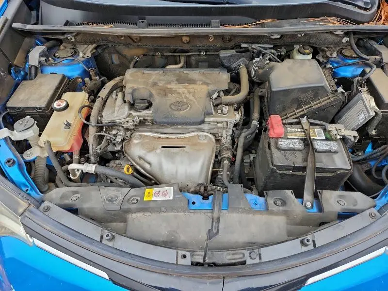 2017 TOYOTA RAV4 XLE  