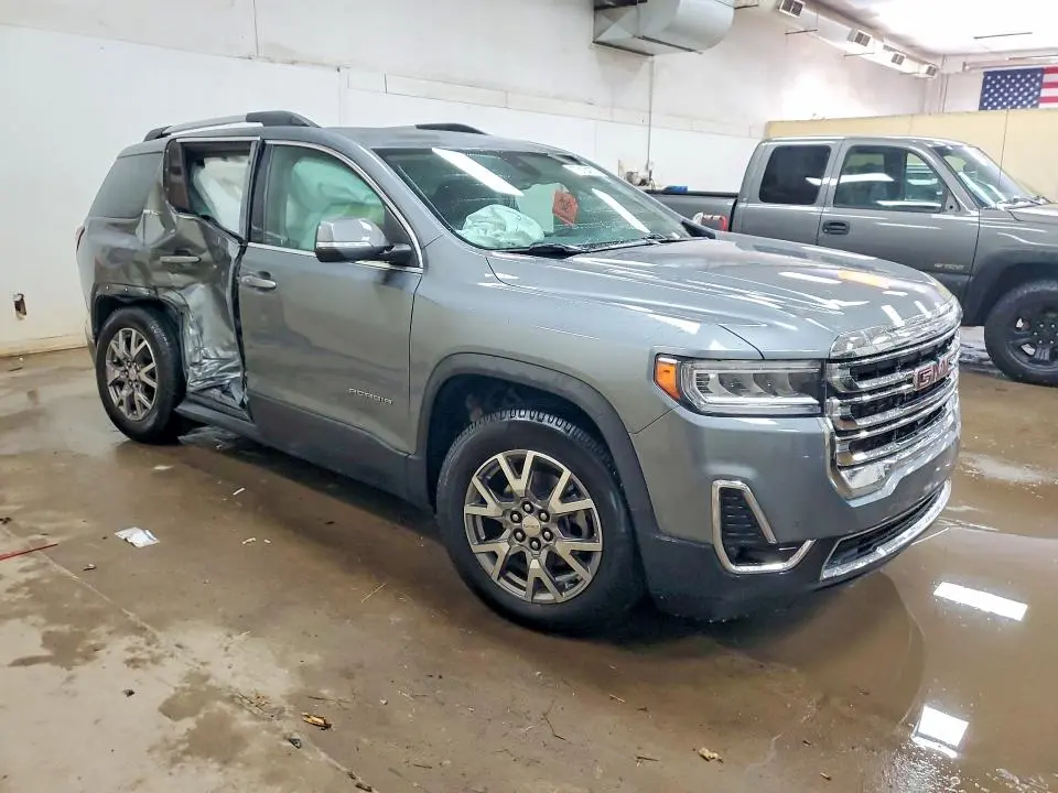 2020 GMC ACADIA SLT  