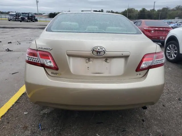 2011 TOYOTA CAMRY BASE  
