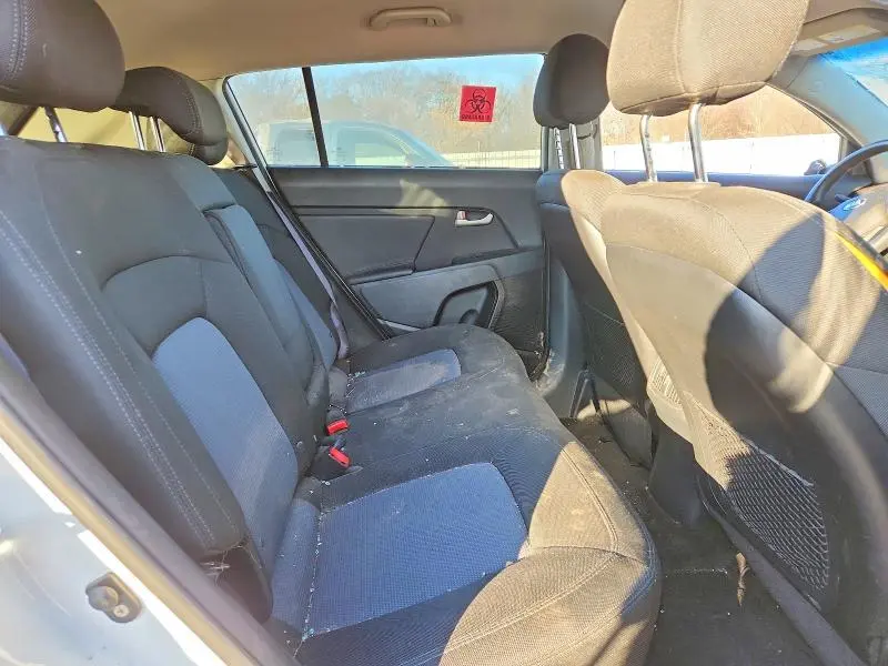 2016 KIA SPORTAGE LX  