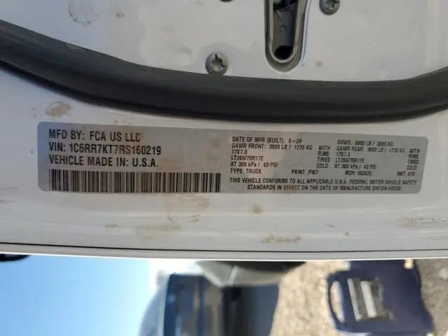 2024 RAM 1500 CLASSIC TRADESMAN  