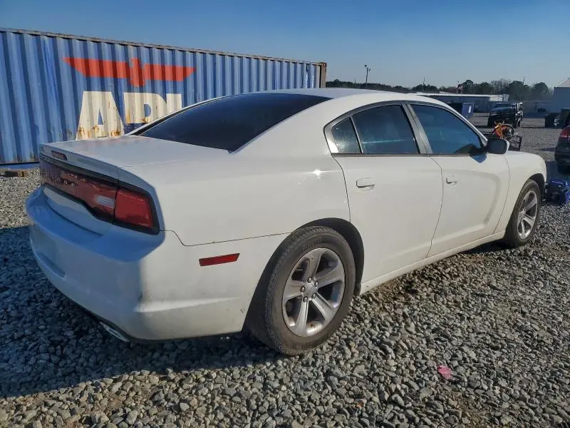 2013 DODGE CHARGER SE  