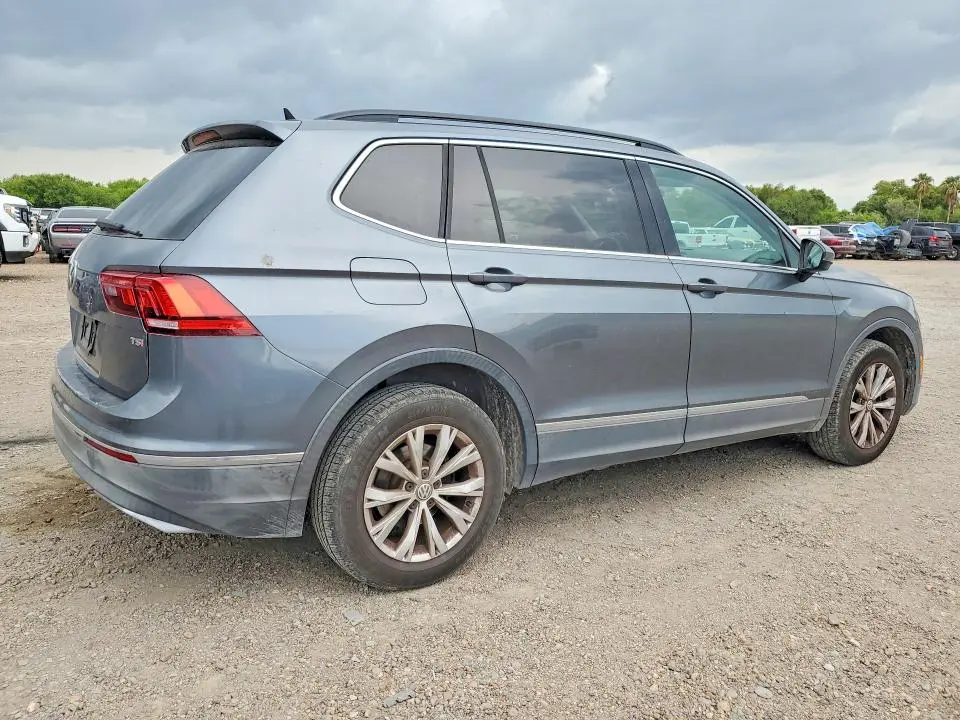 2018 VOLKSWAGEN TIGUAN SE  