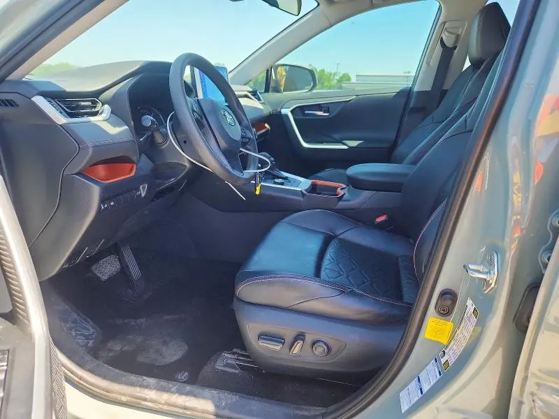 2019 TOYOTA RAV4 ADVENTURE  