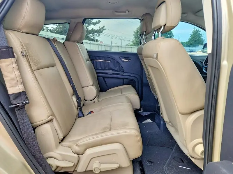 2010 DODGE JOURNEY R  