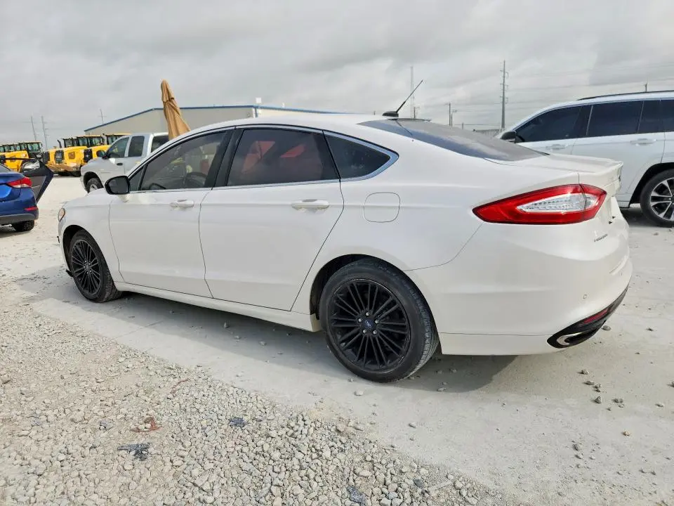 2016 FORD FUSION SE  