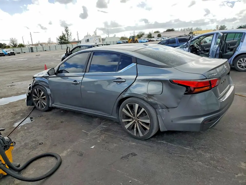 2019 NISSAN ALTIMA 2.5 SR  
